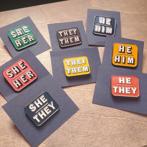 Pronoun Pins - Picture 6 of 11